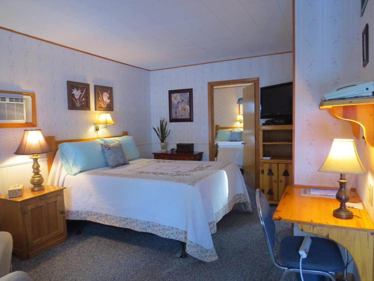 The Pines Country Inn Newcastle ภายนอก รูปภาพ