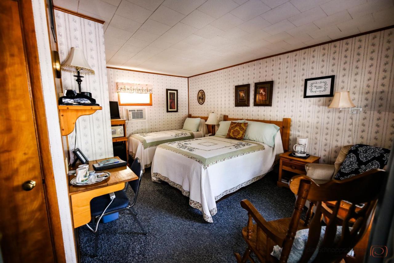 The Pines Country Inn Newcastle ภายนอก รูปภาพ